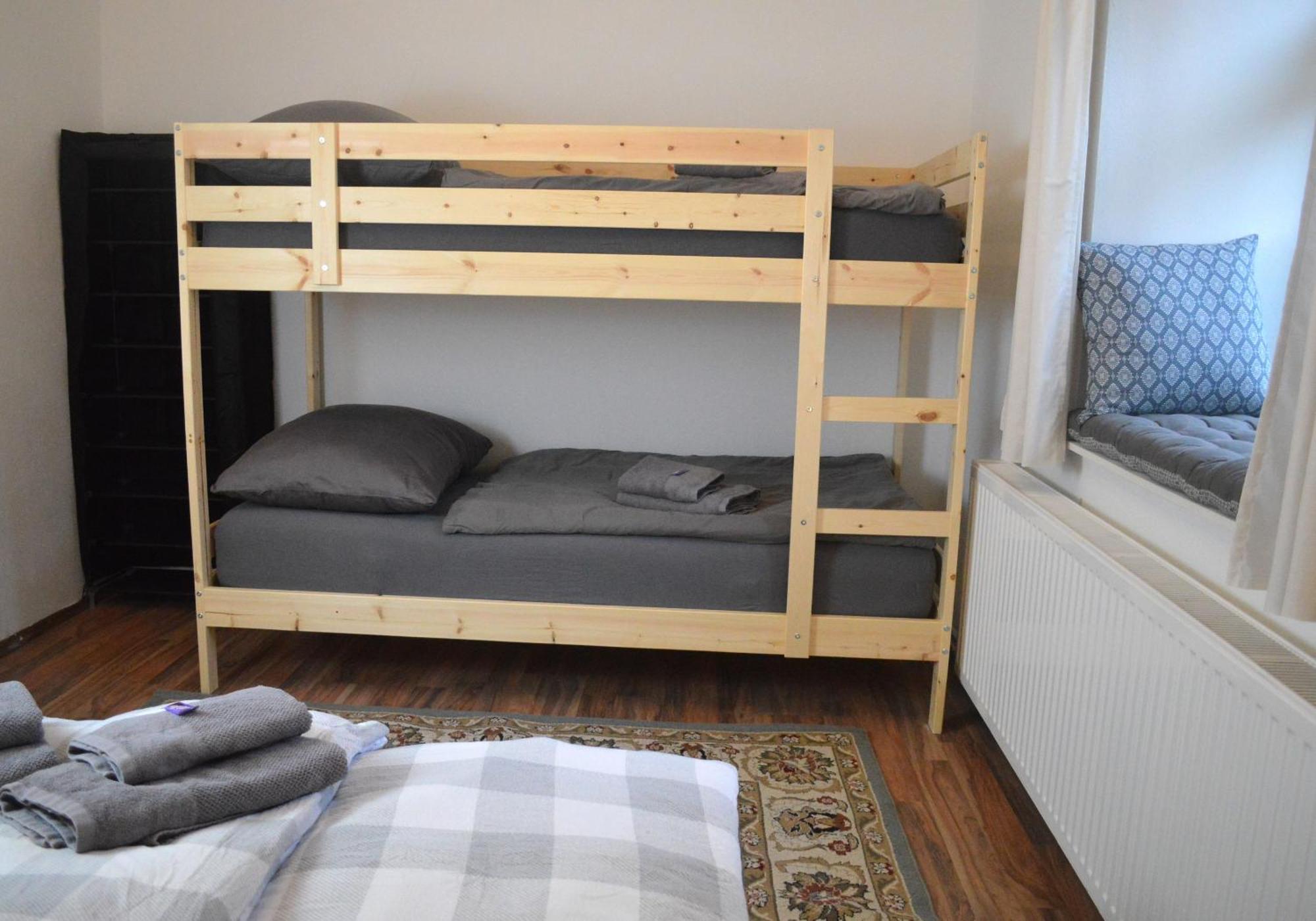 Gemuetliche -
