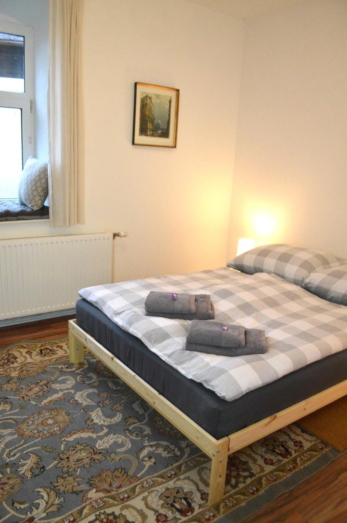 Gemuetliche - Apartment